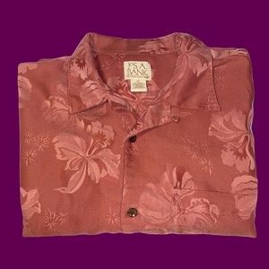 Gorgeous men's XL salmon pink Jos A Bank button up shirt